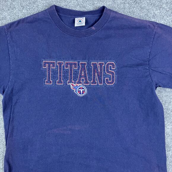 Titans NFL T-Shirt Mens L Navy Blue Football Team Graphic Delta Pro Weight Tee - Picture 1 of 8